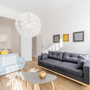 Grand Place 2 Bedroom Brussels