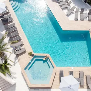 **** Hotel Le Confidentiel & Francia